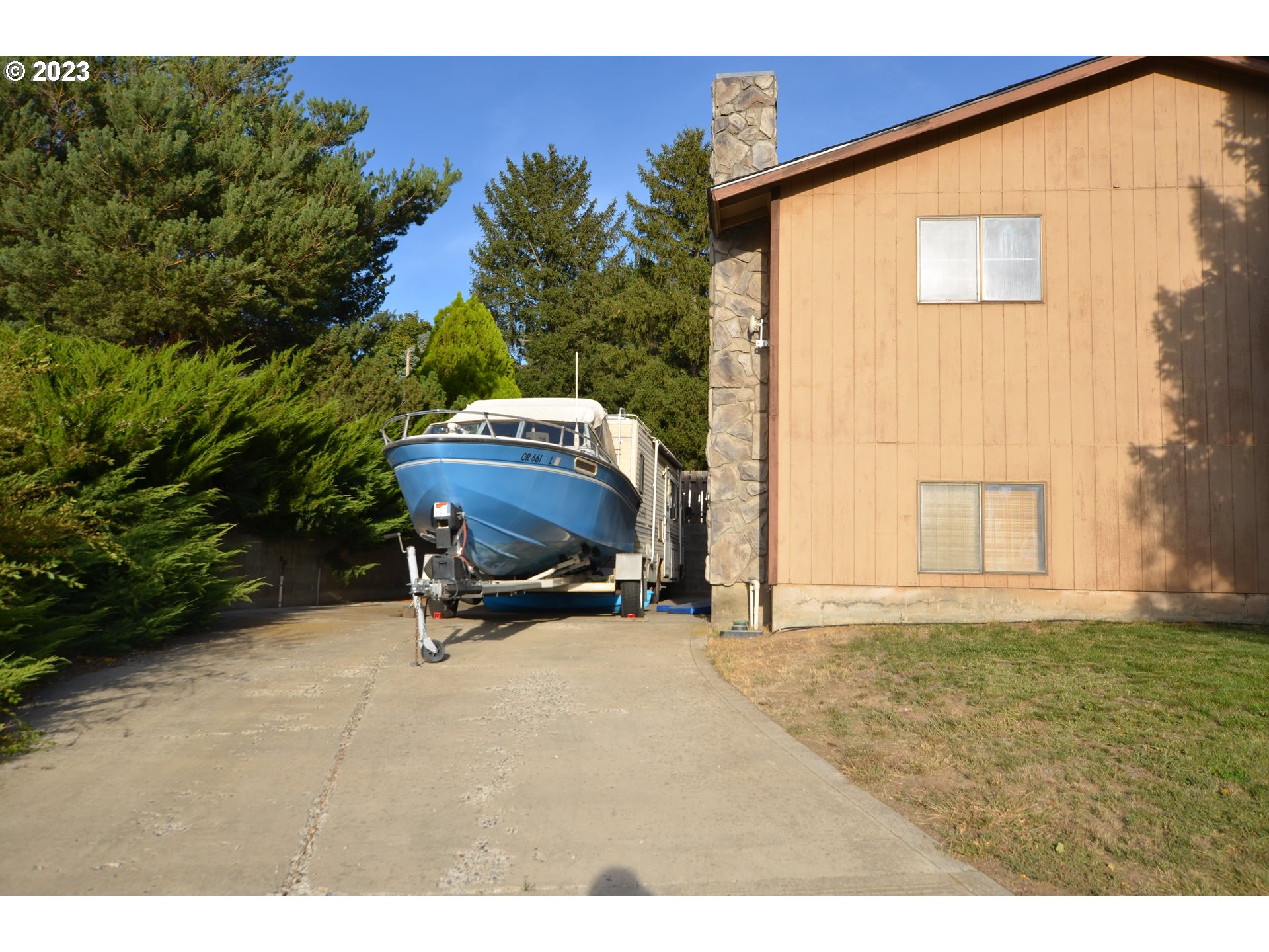 1604 Southwest 22nd Street Pendleton, OR 97801 - Photo 5 of 23 a view of backyard with outdoor space