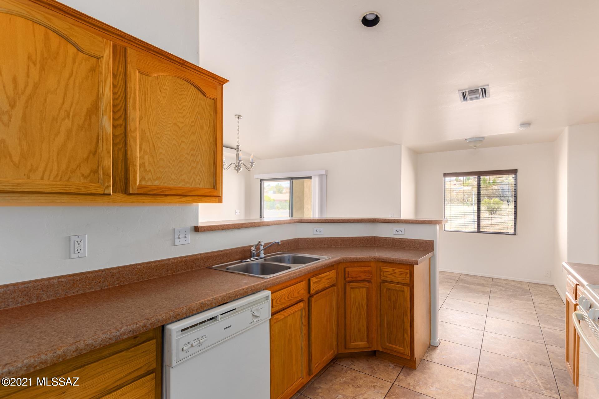480 Feather Court Rio Rico, AZ 85648 - Photo 11 of 29
