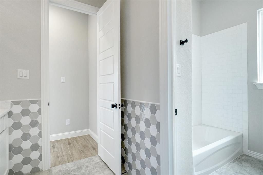9101 Zion Hill Road Poolville, TX 76487 - Photo 24 of 26 Gallery Image 24