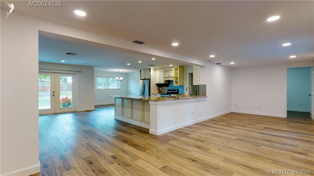 1060 Northwest Terrace Road Stuart, FL 34994 - Photo 23 of 51 Gallery Image 23