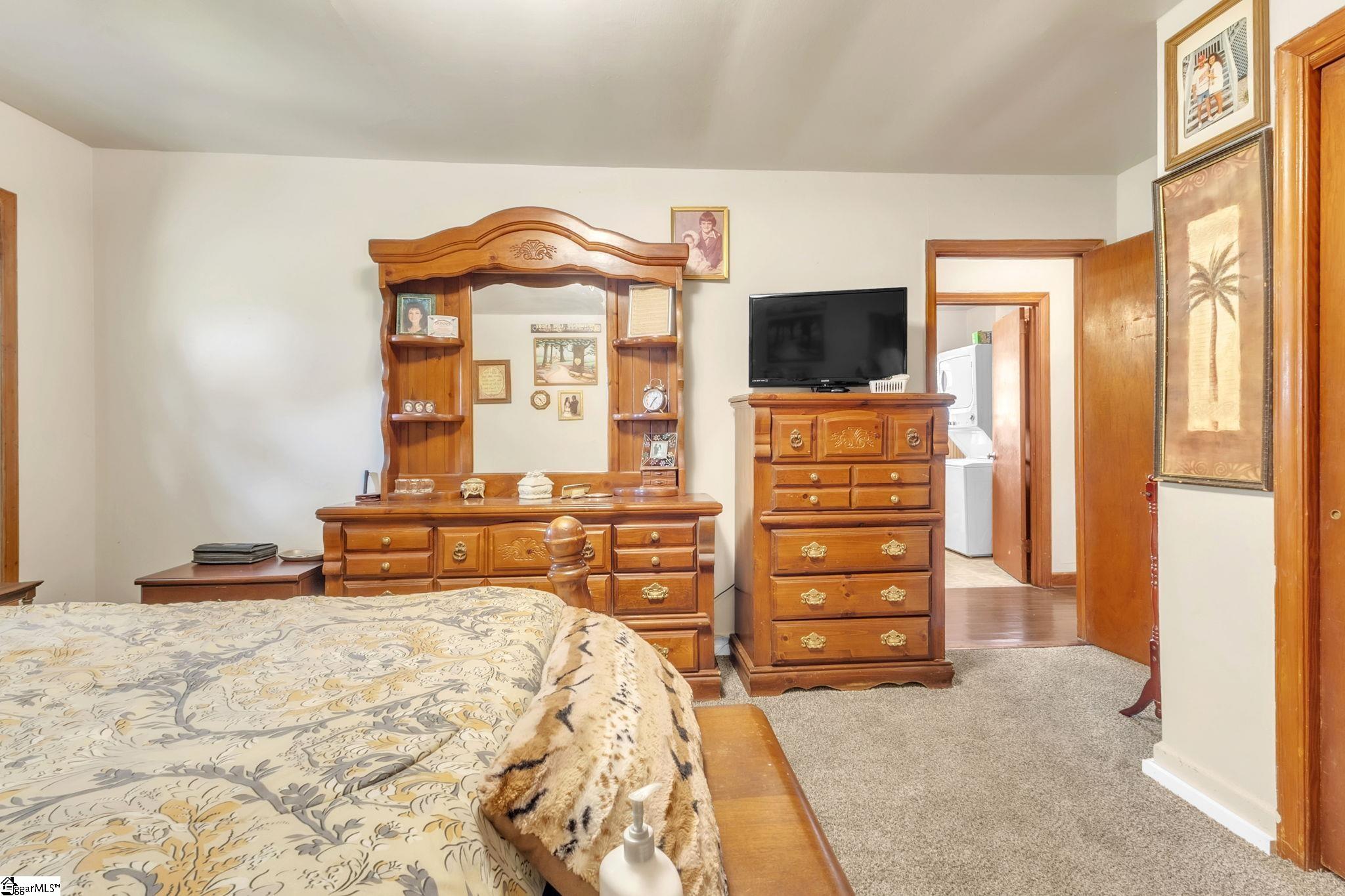 158 Lee Carey Road Laurens, SC 29360 - Photo 16 of 25