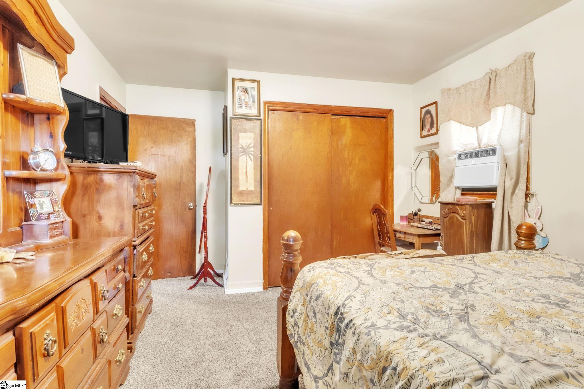 158 Lee Carey Road Laurens, SC 29360 - Photo 17 of 25