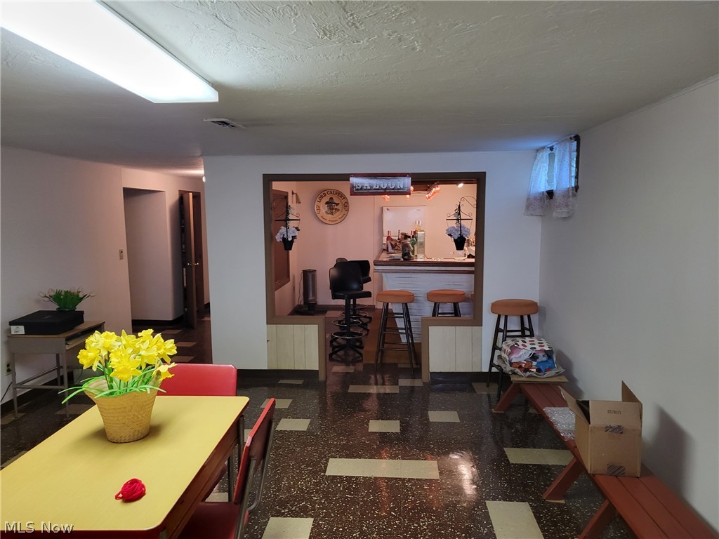 1418 Beaconfield Road Lyndhurst, OH 44124 - Photo 4 of 8