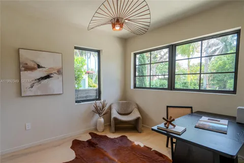 $4,195,000 | 4430 Royal Palm Avenue, Miami Beach, FL 33140