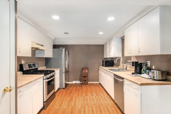 $199,900 | 1021 1st Street, Bangor, MI 49013