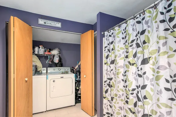 $199,900 | 1021 1st Street, Bangor, MI 49013
