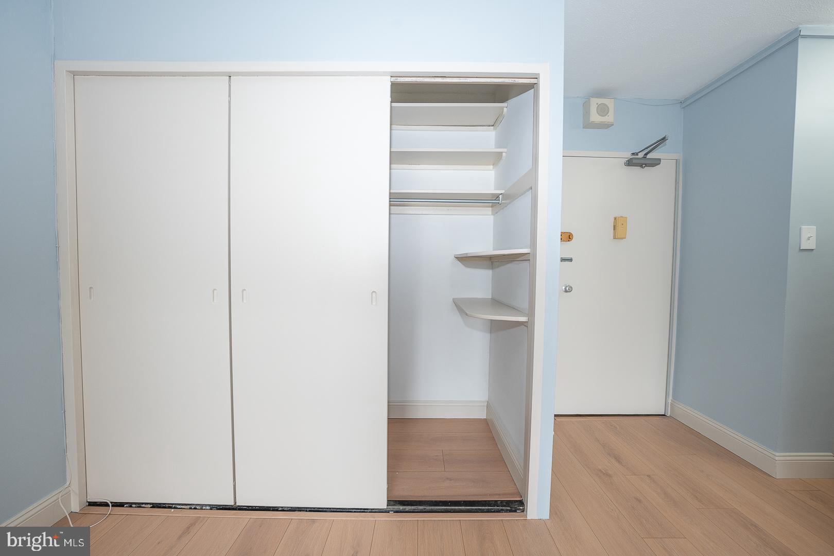 118 South 21st Street, Unit 1007 Philadelphia, PA 19103 - Photo 6 of 20