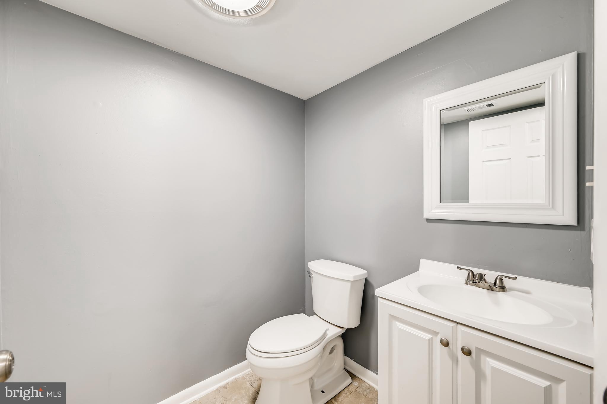 5733 Van Dyke Road Baltimore, MD 21206 - Photo 14 of 28