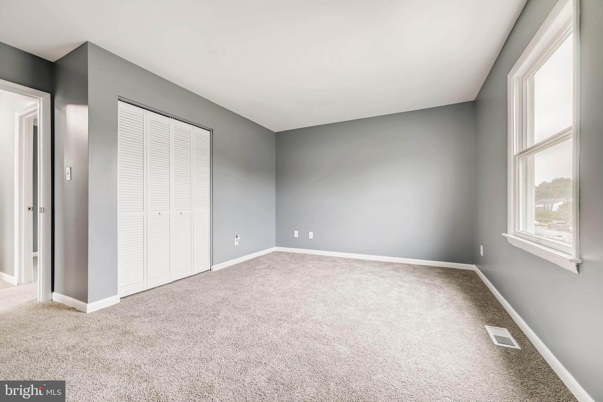 5733 Van Dyke Road Baltimore, MD 21206 - Photo 17 of 28