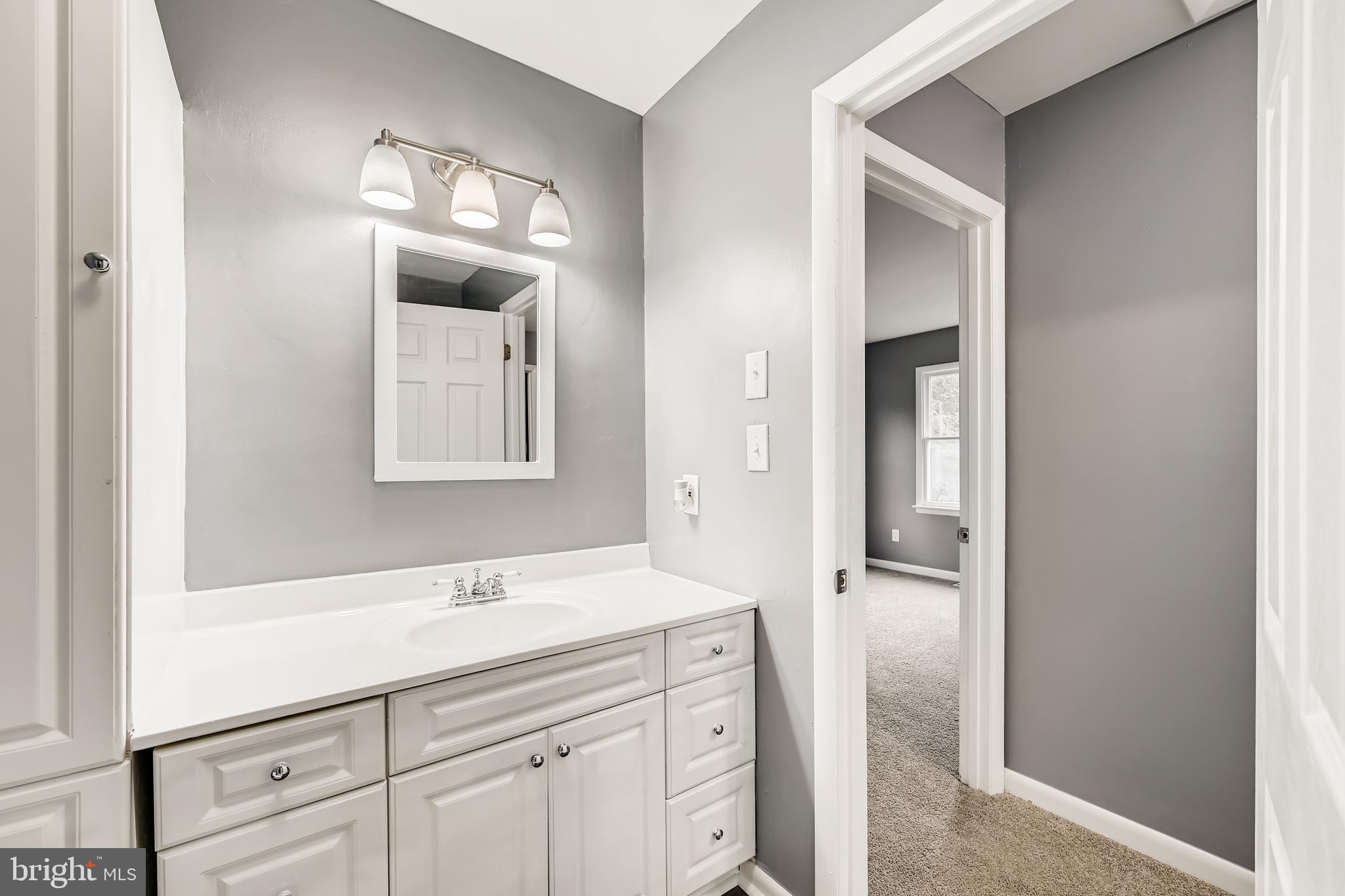 5733 Van Dyke Road Baltimore, MD 21206 - Photo 20 of 28