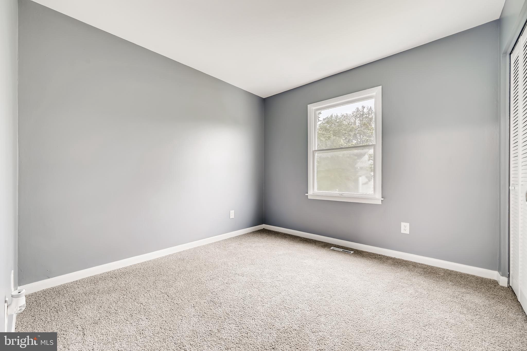 5733 Van Dyke Road Baltimore, MD 21206 - Photo 23 of 28