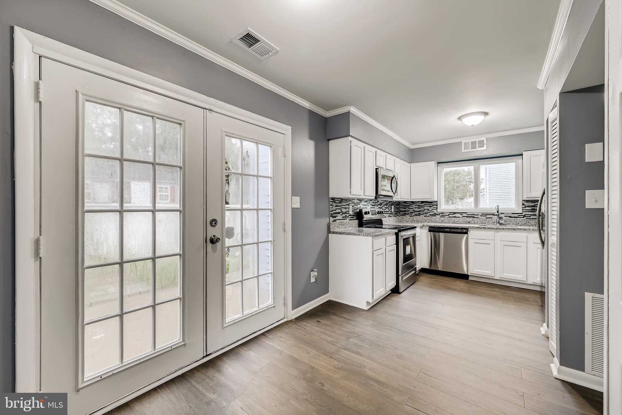 5733 Van Dyke Road Baltimore, MD 21206 - Photo 9 of 28