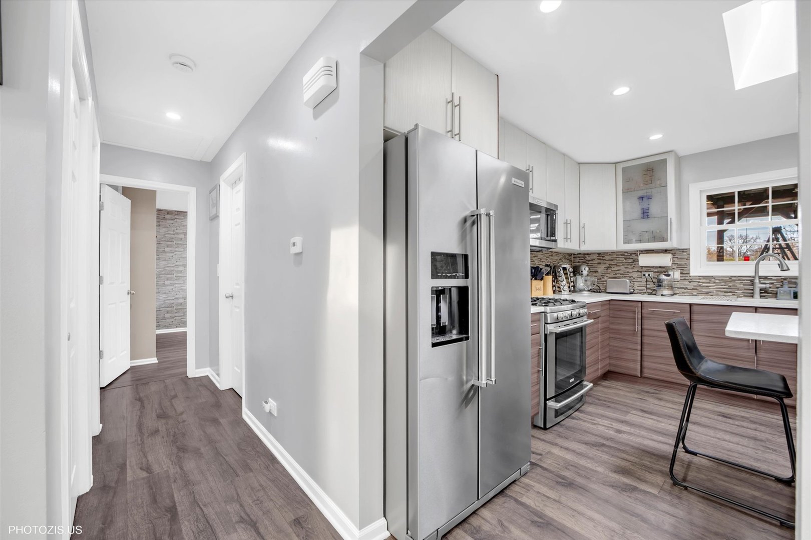 21314 West Highland Road Lake Zurich, IL 60047 - Photo 17 of 52