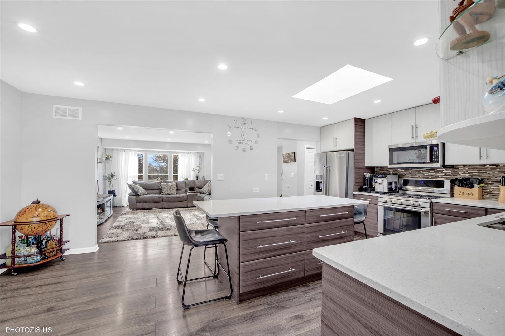 21314 West Highland Road Lake Zurich, IL 60047 - Photo 18 of 52