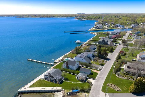 $1,799,999 | 22 Laura Lee Drive, Center Moriches, NY 11934