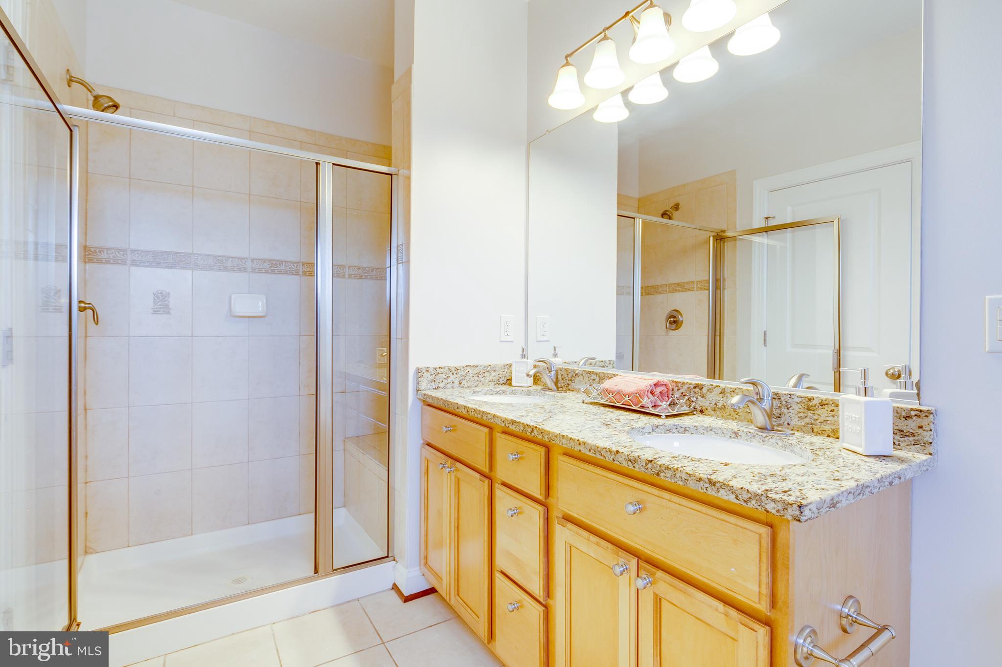 1384 Talbert Court Southeast, Unit A Washington, DC 20020 - Photo 33 of 42 OWNERS BATH