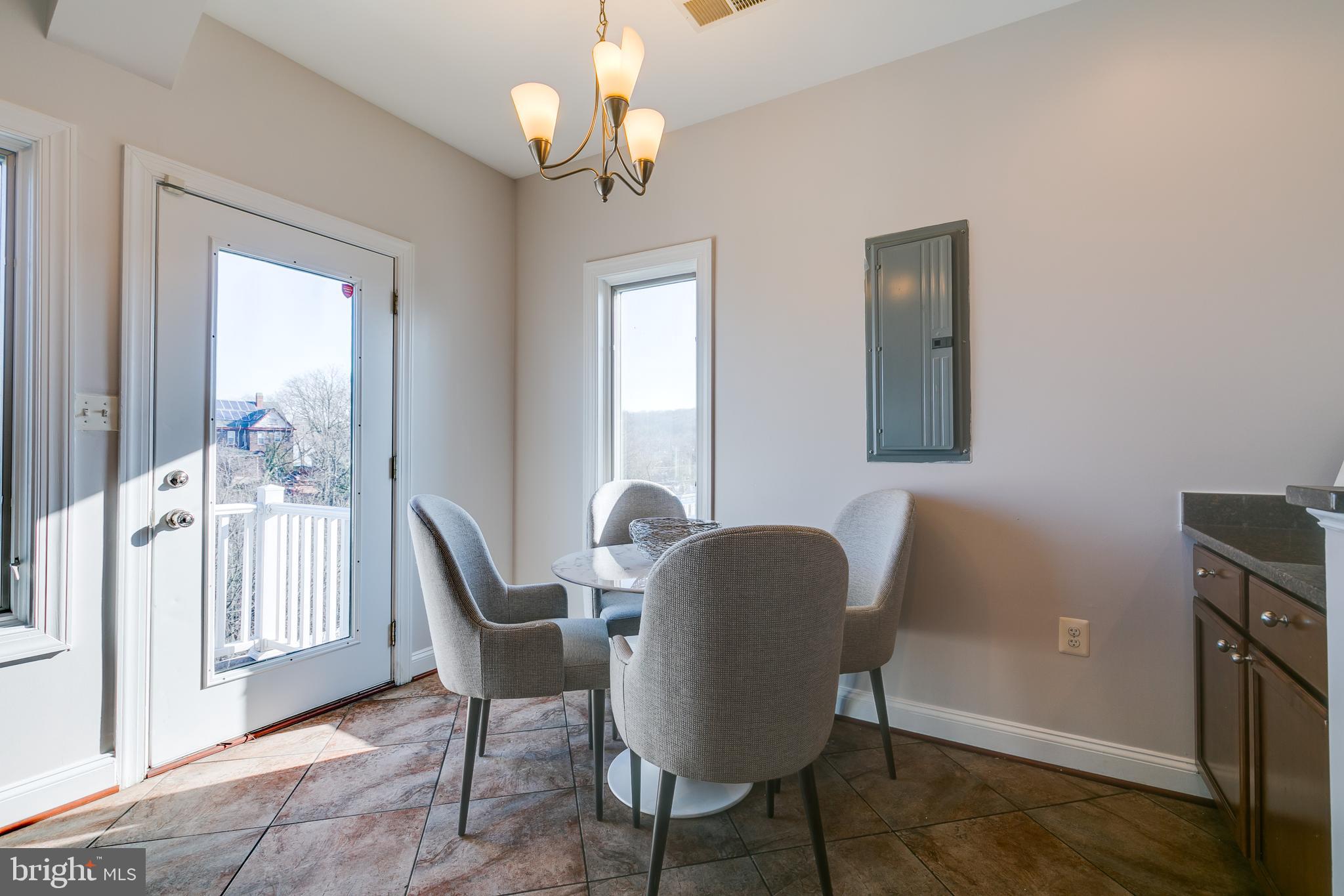 1384 Talbert Court Southeast, Unit A Washington, DC 20020 - Photo 7 of 42 DINING ROOM