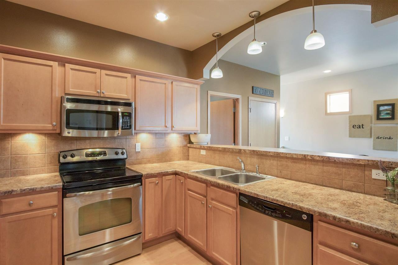 177 South Park Ridge Road North Liberty, IA 52317 - Photo 5 of 27 Gallery Image 5