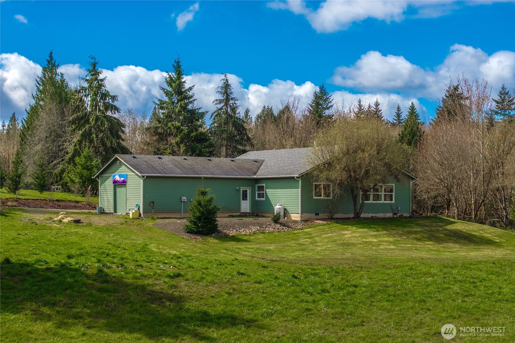 10404 210th Lane Southwest Rochester, WA 98579 - Photo 5 of 40