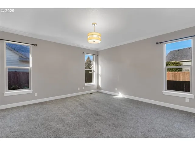 $582,000 | 3470 Cabernet Lane, Eugene, OR 97404