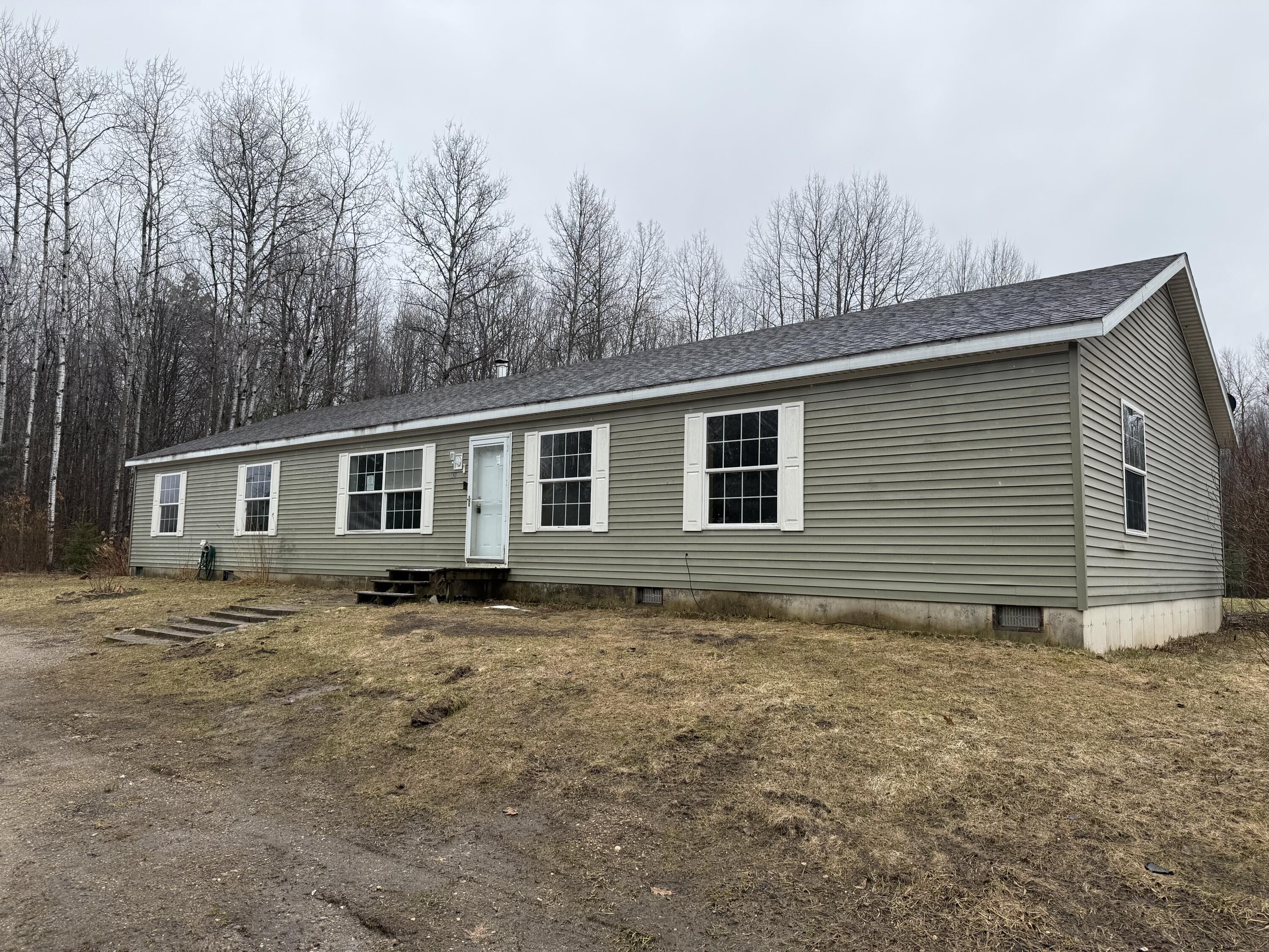 8211 West Moorestown Road Manton, MI 49663 - Photo 1 of 19 1