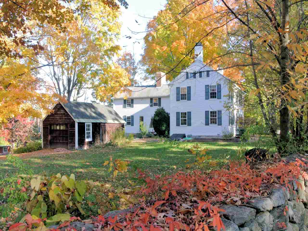 112 Lane Road Candia, NH 03034 - Photo 3 of 38