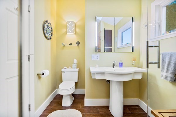 39 Westchester Road Boston, MA 02130 - Photo 26 of 34