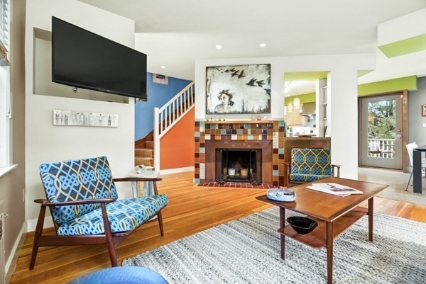 39 Westchester Road Boston, MA 02130 - Photo 3 of 34