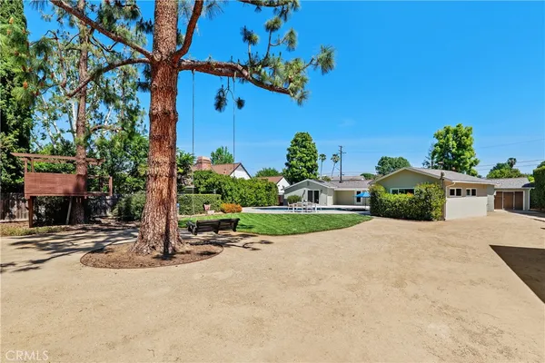 $2,200,000 | 5823 Lubao Avenue, Woodland Hills, CA 91367