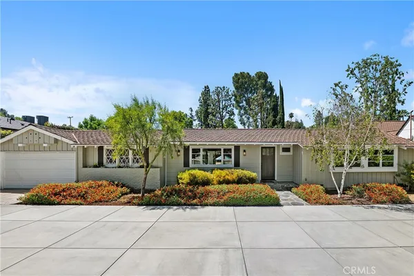 $2,200,000 | 5823 Lubao Avenue, Woodland Hills, CA 91367