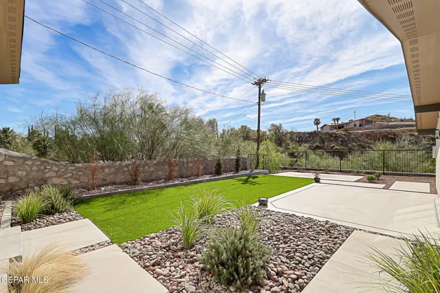 $714,950 | 600 La Cruz Drive, El Paso, TX 79902