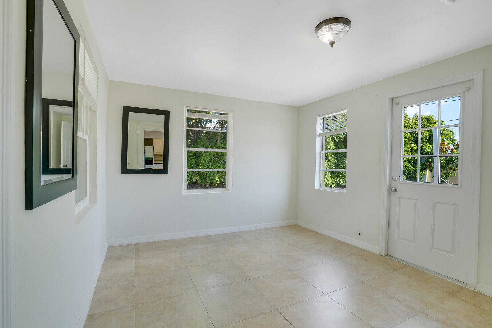 1136 West 7th Street Riviera Beach, FL 33404 - Photo 13 of 20 13_Image_13_mls