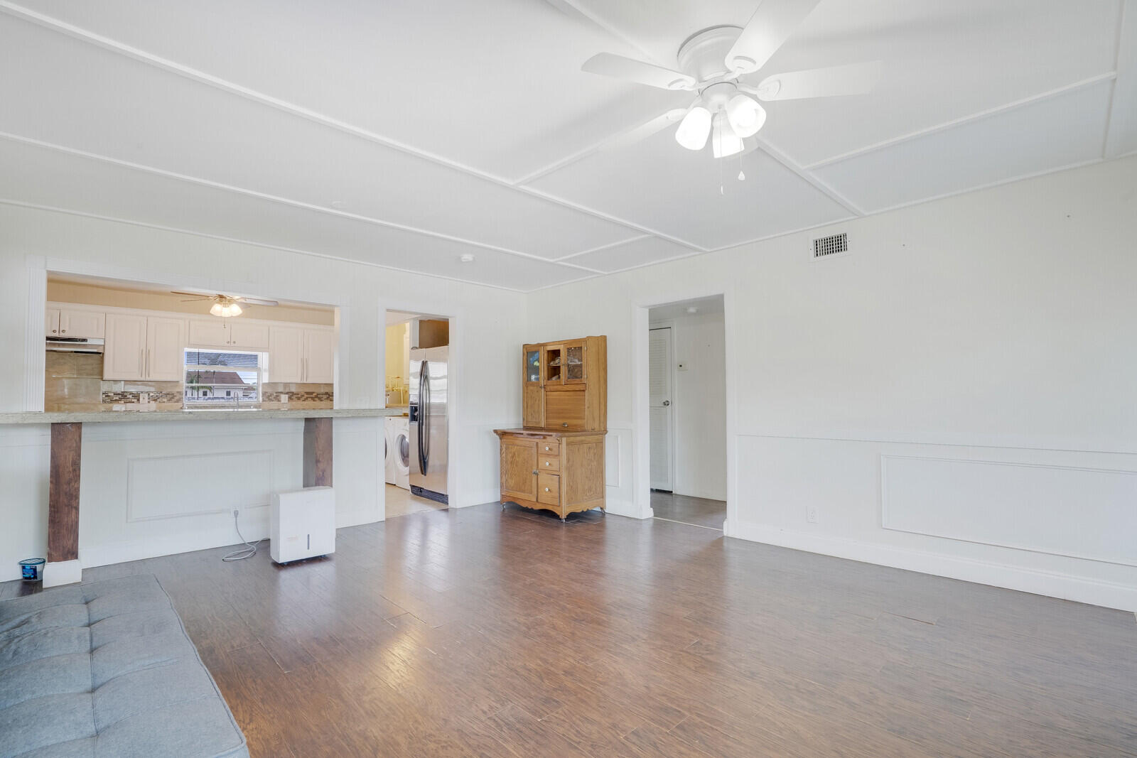 1136 West 7th Street Riviera Beach, FL 33404 - Photo 8 of 20 08_Image_8_mls