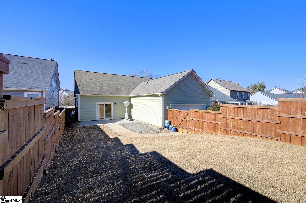 214 Meritage Street Greer, SC 29651 - Photo 2 of 36 Gallery Image 2