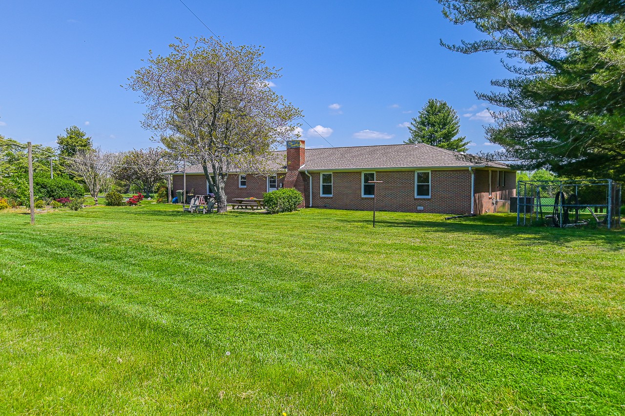 146 Smith Mill Road Fayetteville, TN 37334 - Photo 4 of 46 Gallery Image 4