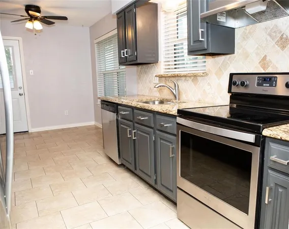 $2,300 | 1106 Lockridge, McKinney, TX 75069