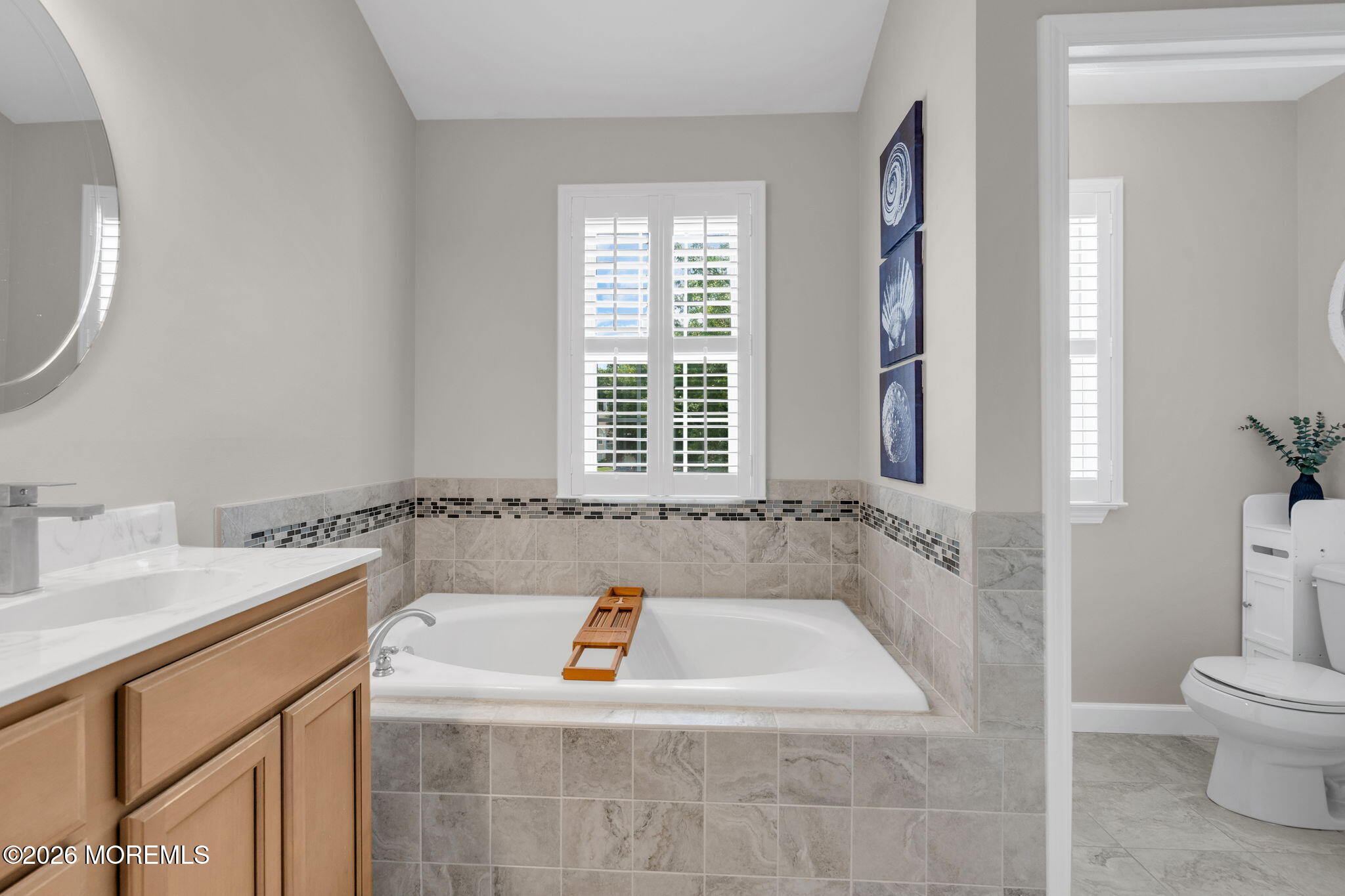 5 Painted Wagon Road, Unit 108 Holmdel, NJ 07733 - Photo 20 of 34 Master Bath