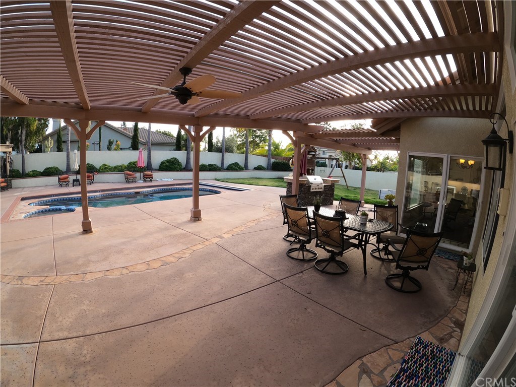 5871 Jeffries Ranch Road Oceanside, CA 92057 - Photo 18 of 29