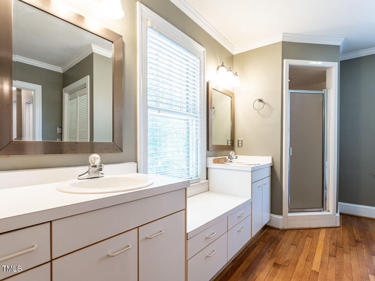 2715 Vanderbilt Avenue Raleigh, NC 27607 - Photo 20 of 36 026-1280x960-primary-bath