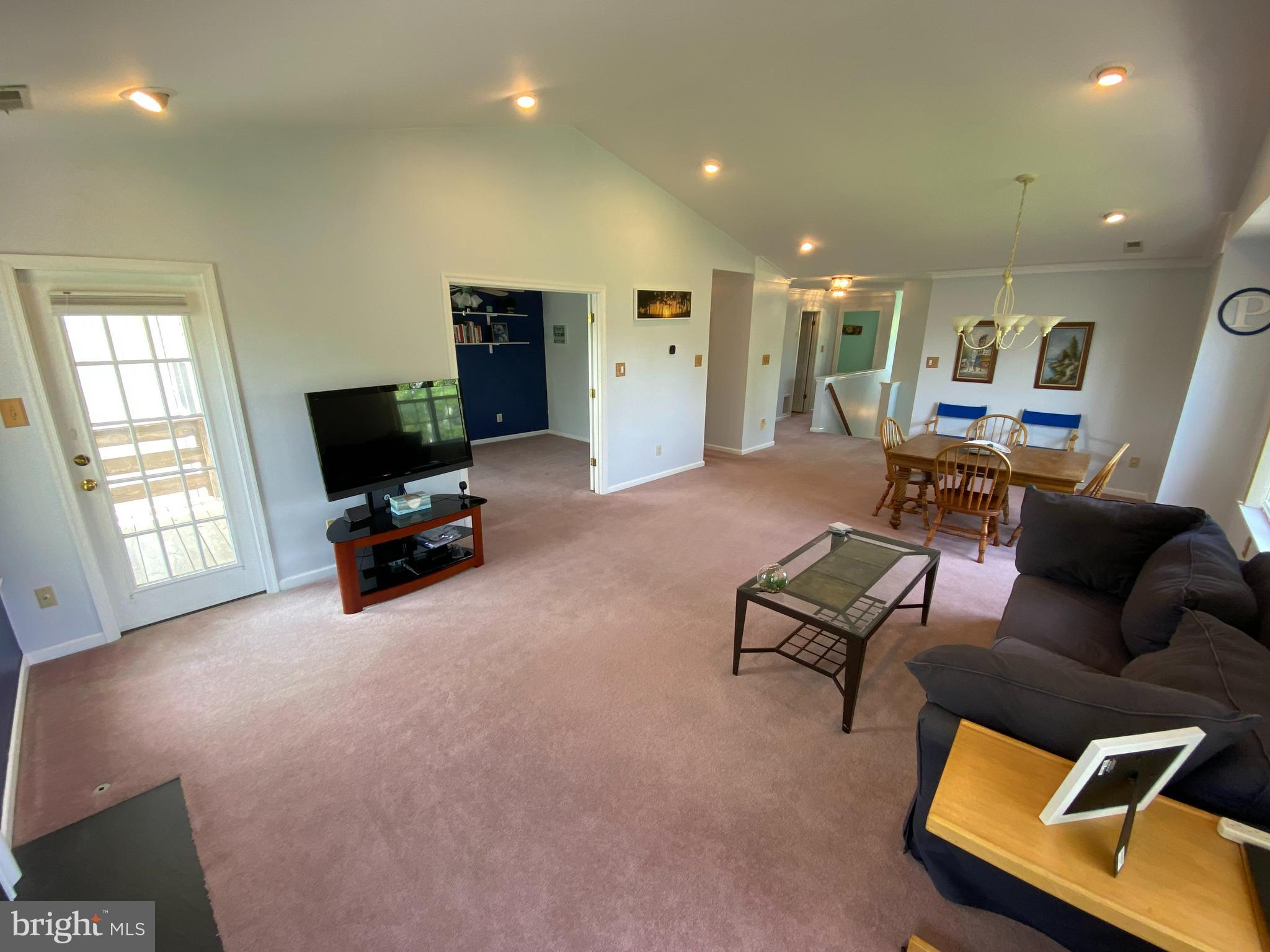 4001 Sterling Road Yardley, PA 19067 - Photo 3 of 31 Gallery Image 3
