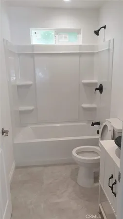 $1,650 | 9957 Delco Avenue, Chatsworth, CA 91311