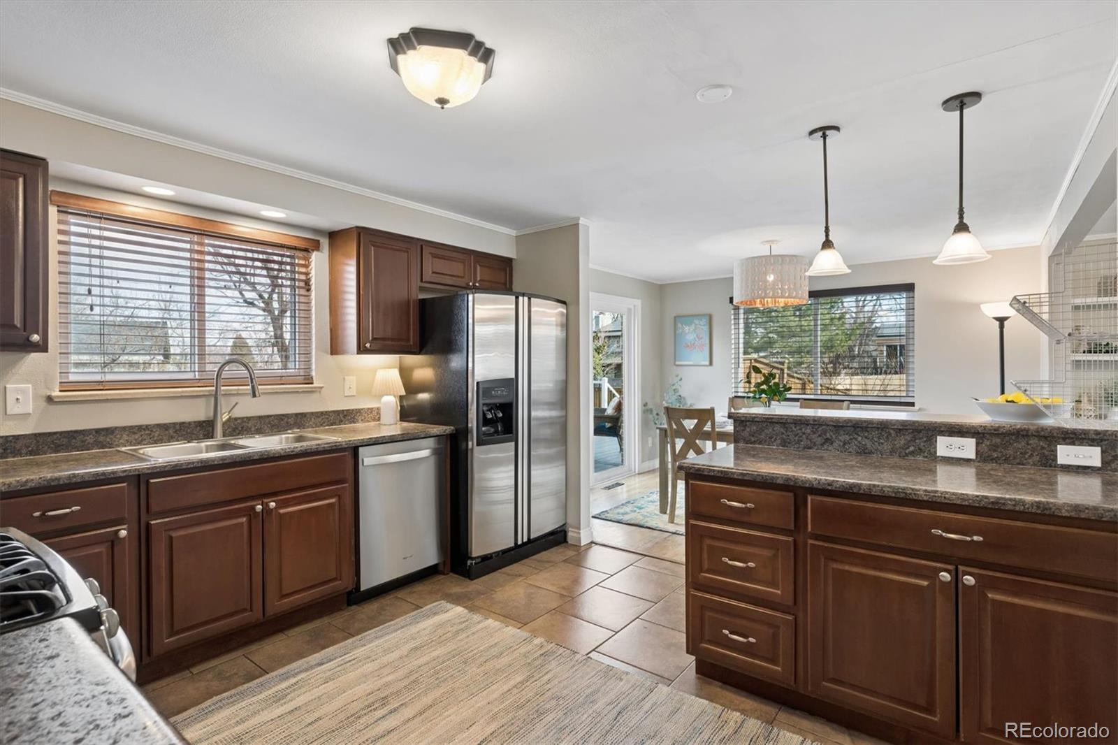 167 Cherokee Way Boulder, CO 80303 - Photo 13 of 40