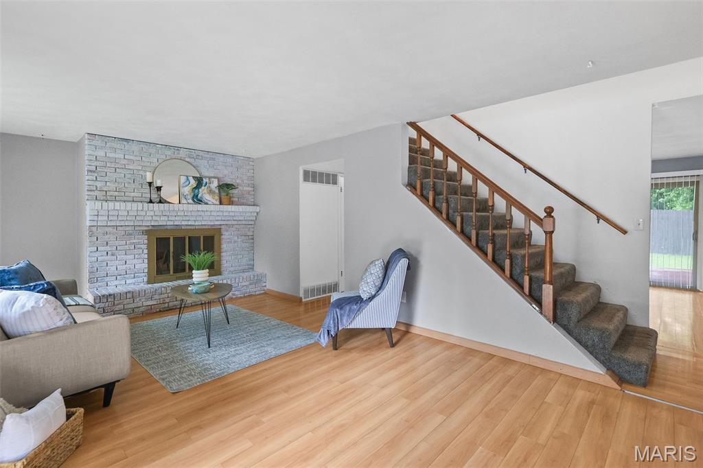 711 Fort Henry Road Belleville, IL 62221 - Photo 3 of 33 Gallery Image 3