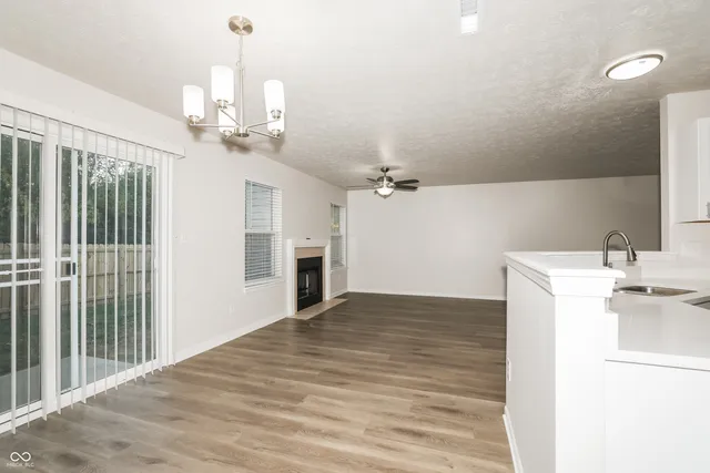 $2,085 | 9125 Timpani Way, Indianapolis, IN 46231