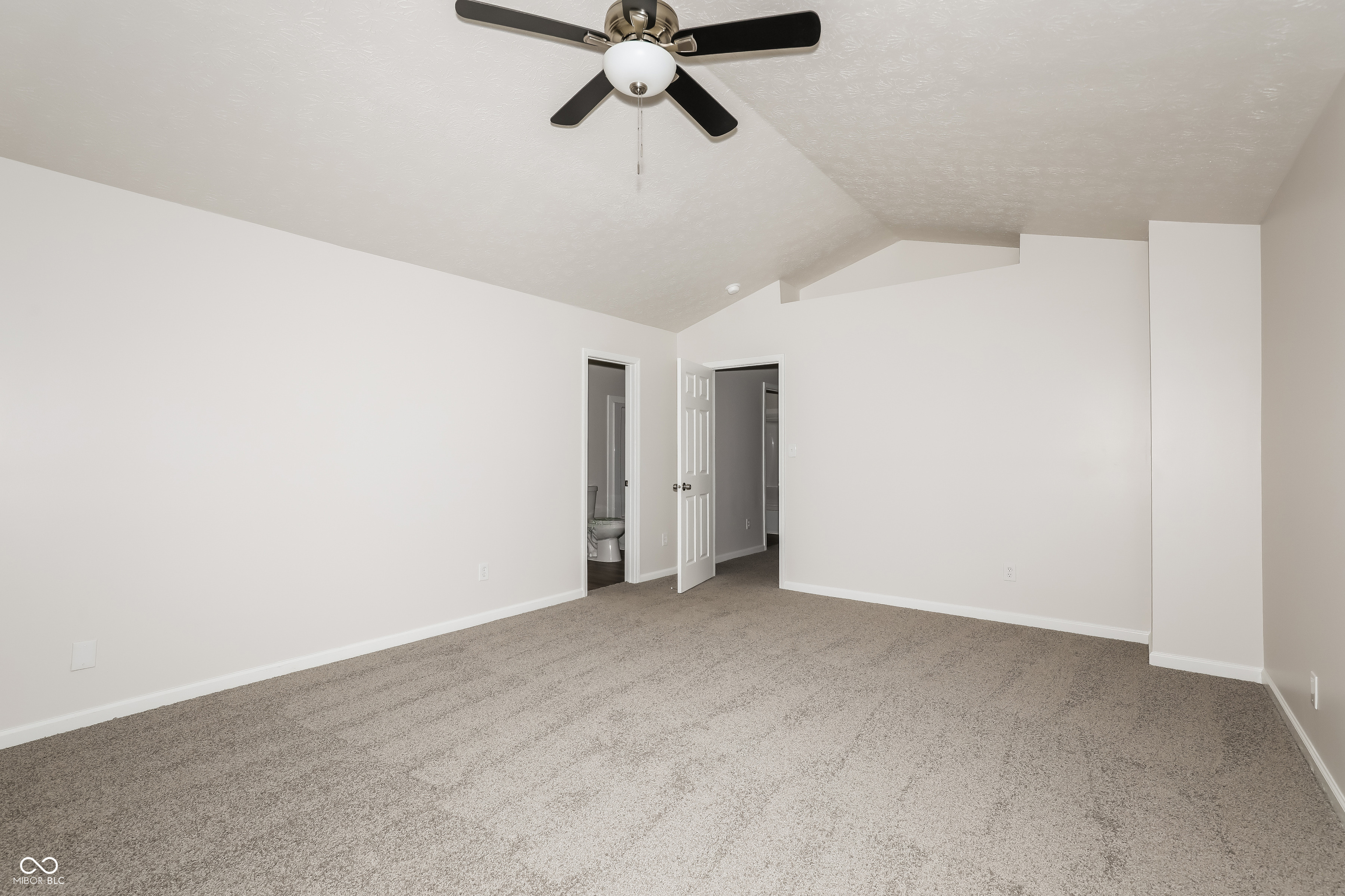 9125 Timpani Way Indianapolis, IN 46231 - Photo 10 of 17