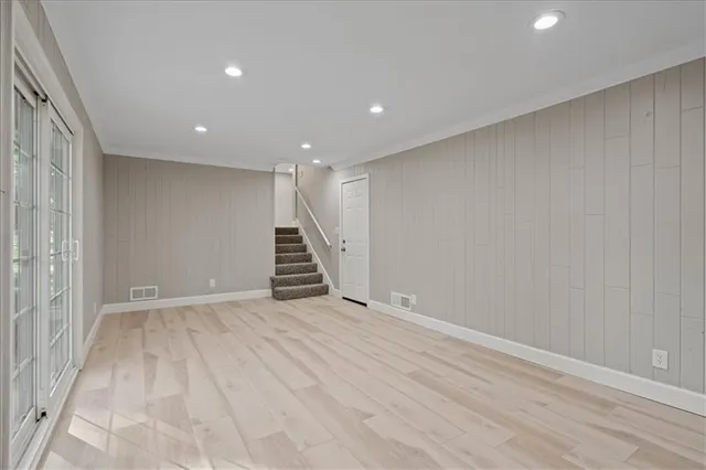 $395,000 | 7805 Long Avenue, Lenexa, KS 66216