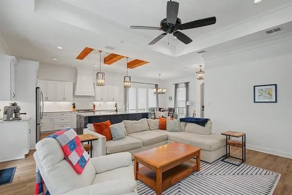 $324,900 | 609 Stowe Circle, Benton, LA 71006