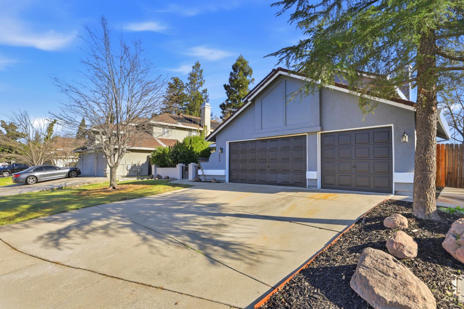 7300 Saltgrass Way Elk Grove, CA 95758 - Photo 2 of 41