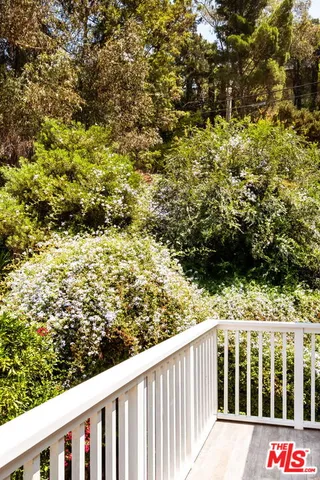 $1,799,000 | 2204 Stanley Hills Drive, Los Angeles, CA 90046