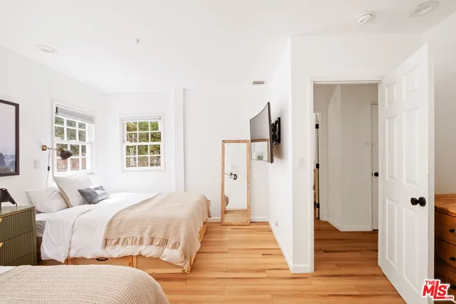 $1,799,000 | 2204 Stanley Hills Drive, Los Angeles, CA 90046